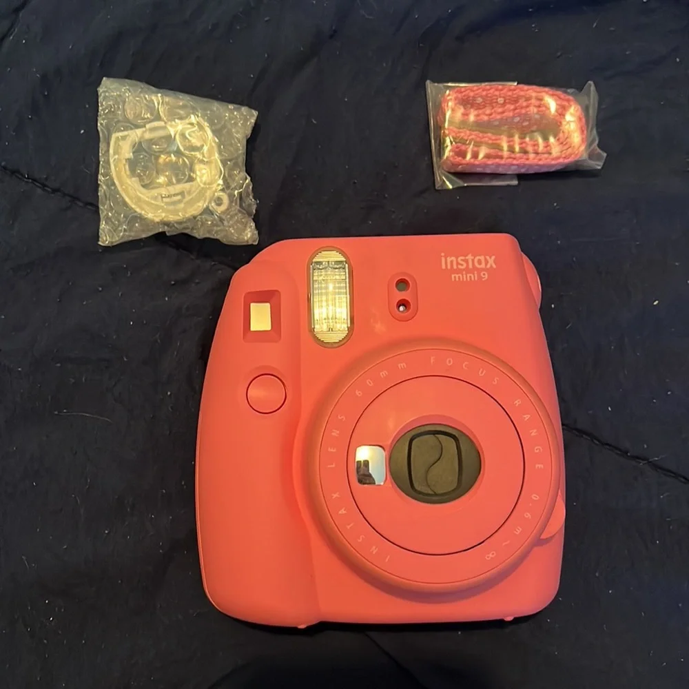 Instax Mini 9: Instant Camera